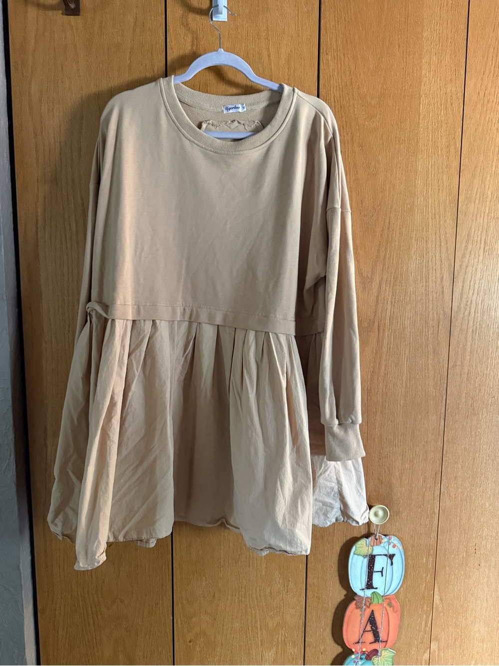 Women’s Beige Tiered Long Sleeve Dress